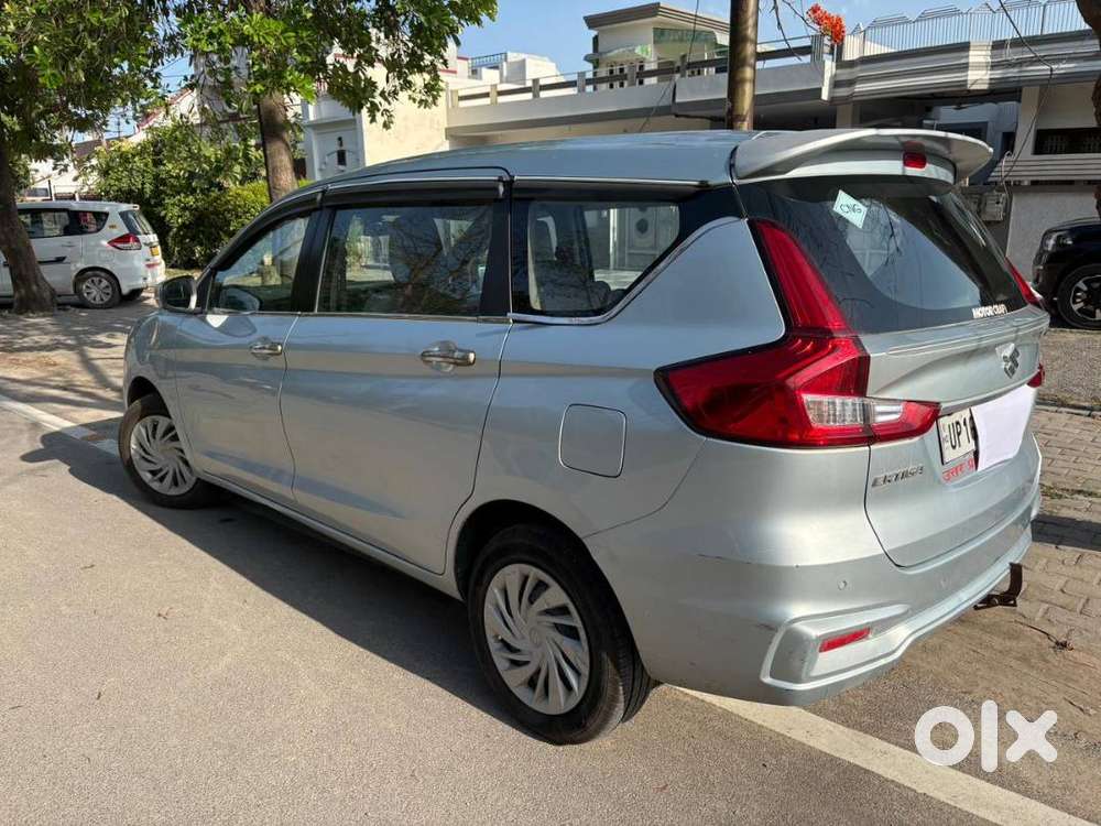Fancy Number Ertiga Cng With New Tyre And Infotech System