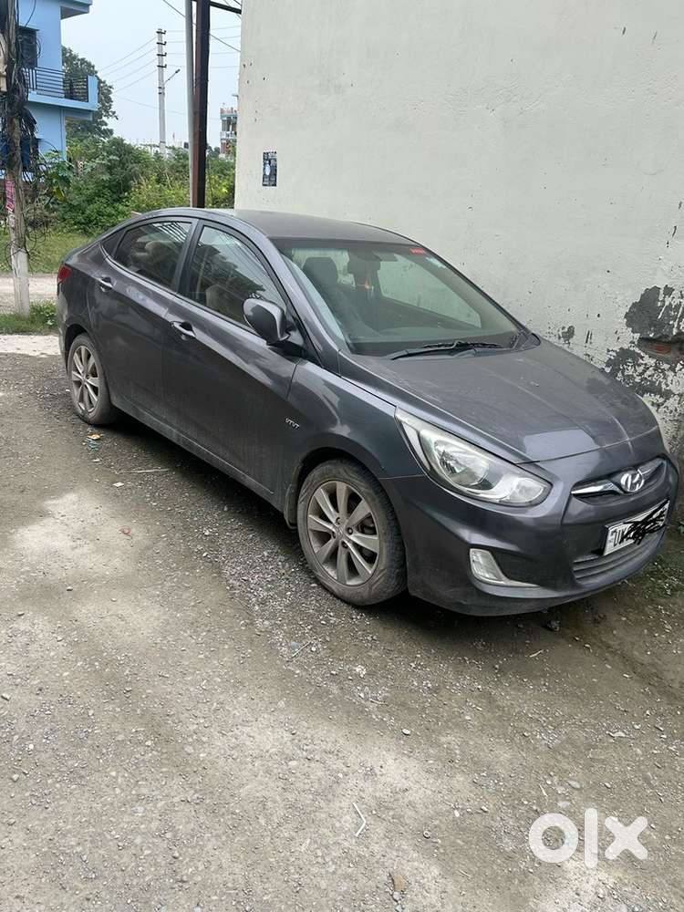 Hyundai Verna 86000 Km Driven