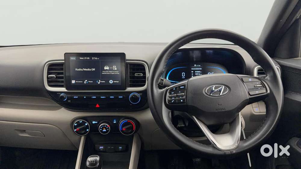 Hyundai Venue 1.2 S (o), 2022, Petrol