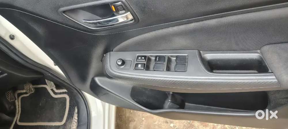 Maruti Suzuki Swift 2023(vxi), 100% Genuine, 2 Year Warranty,full Insu