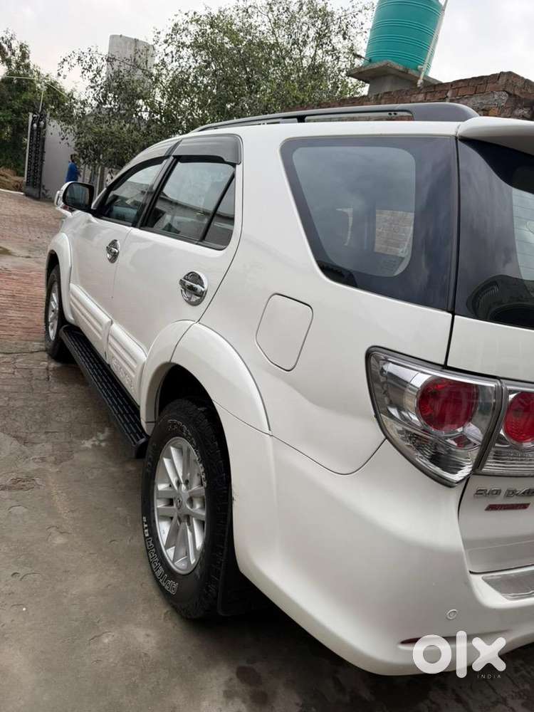 Toyota Diesel Automatic 2014