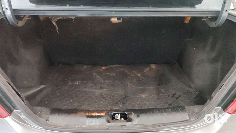 Maruti Suzuki Swift Dzire Vxi 1.2, 2013, Petrol