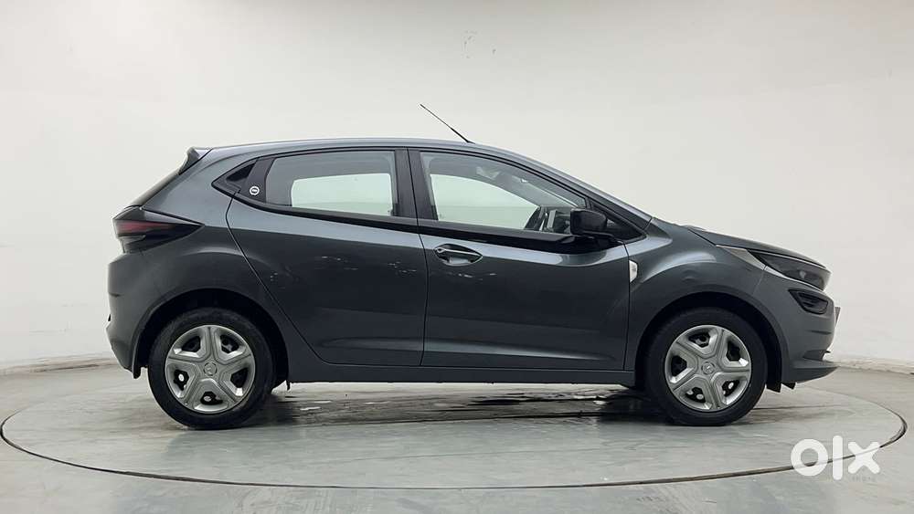 Tata Altroz 1.2 Xma Plus, 2023, Petrol