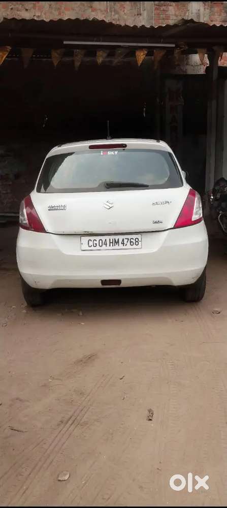Maruti Swift Zxi Top Model Diesel , Good Average ,well Maintain