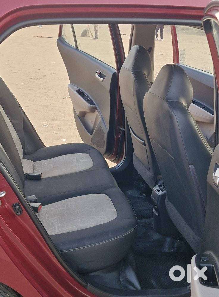 Hyundai Grand I10 Asta Automatic 1.2 Kappa Vtvt, 2015, Petrol