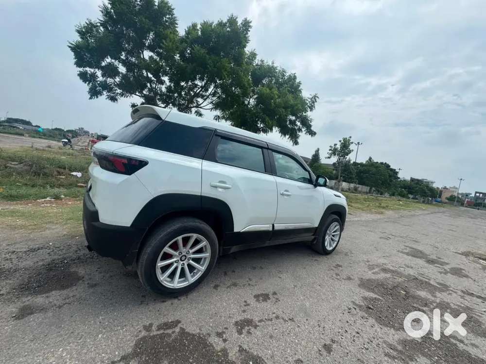Maruti Suzuki Brezza 2026 Lxi