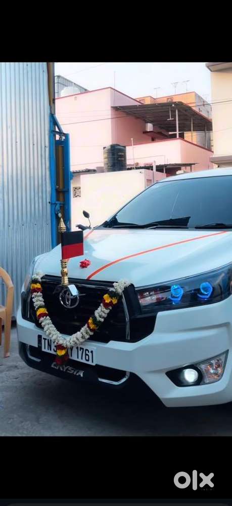 Toyota Innova 2009 Convertes To Crysta