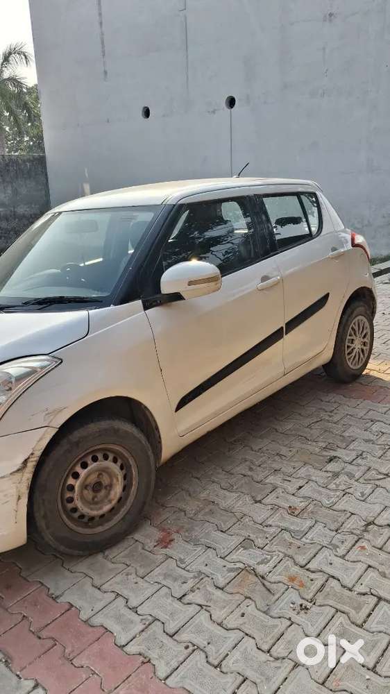 Maruti Suzuki Swift 2016 Diesel 135000 Km Driven
Good Condition