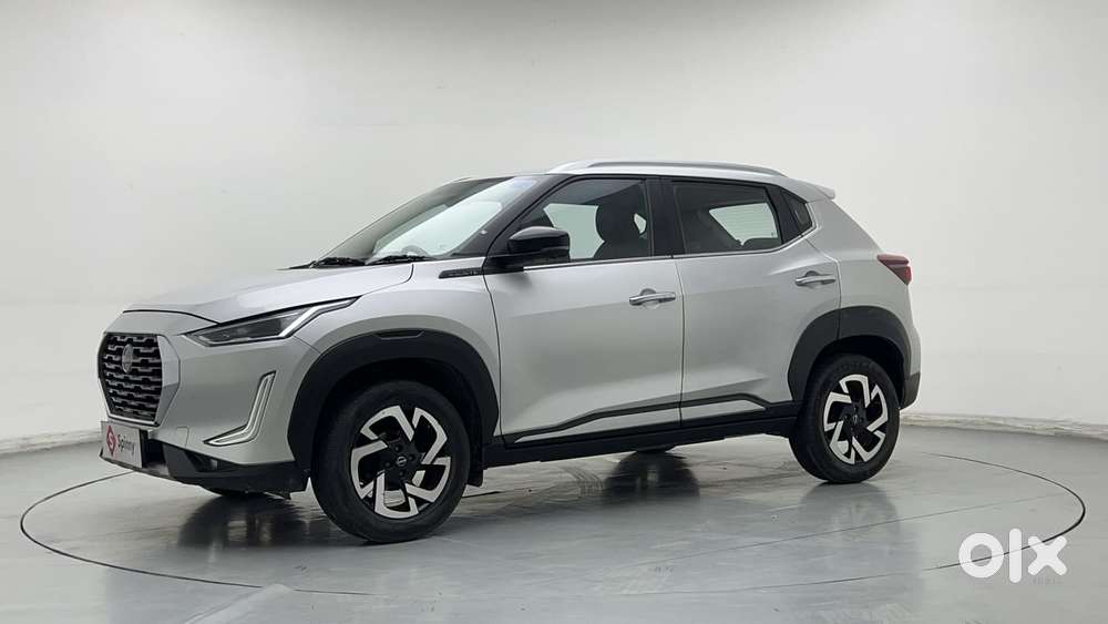 Nissan Magnite 1.0 Xv Premium, 2023, Petrol