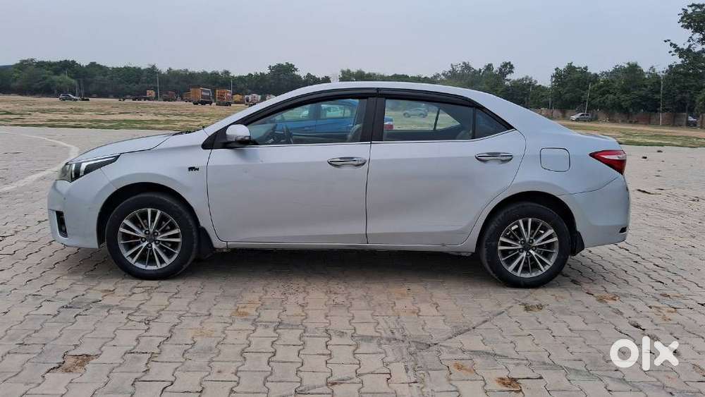 Toyota Corolla Altis Vl, 2015, Cng & Hybrids