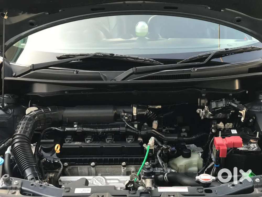 Maruti Suzuki Swift 2022 Petrol 37000 Km Driven