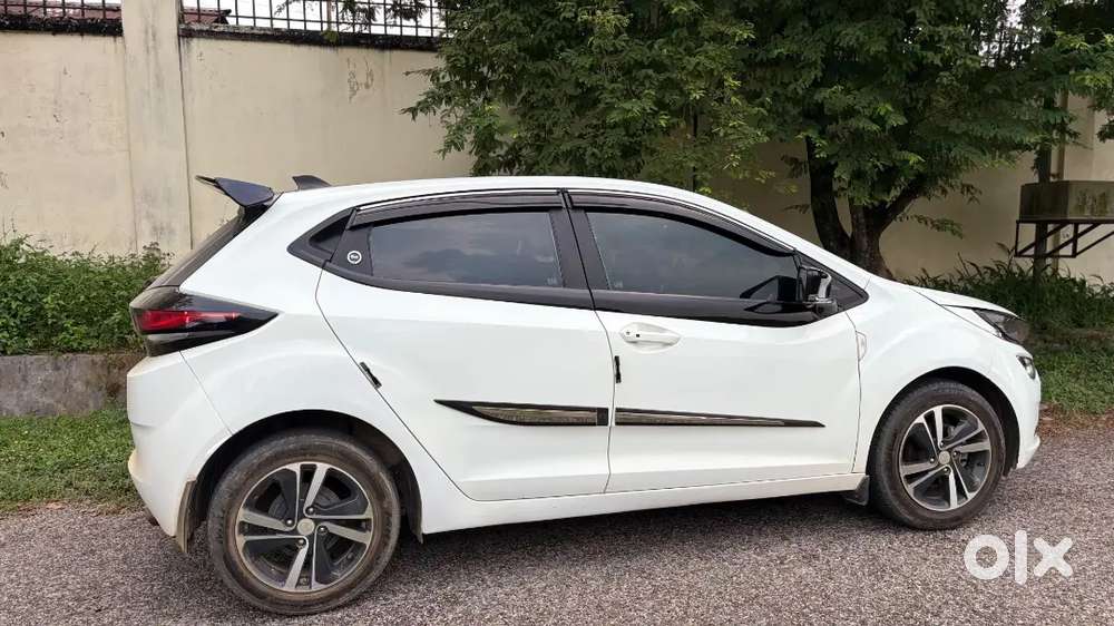 Tata Altroz Xz Plus S 2024