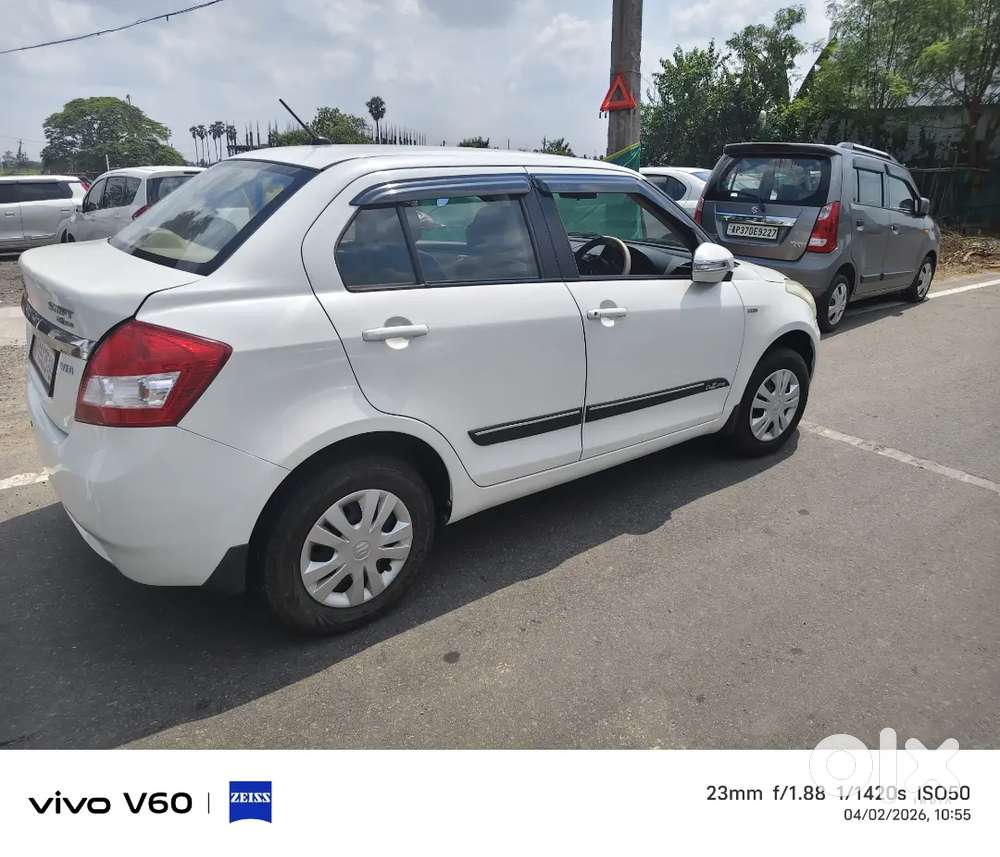 Maruti Suzuki Swift Dzire 2015 Diesel 98000 Km Driven