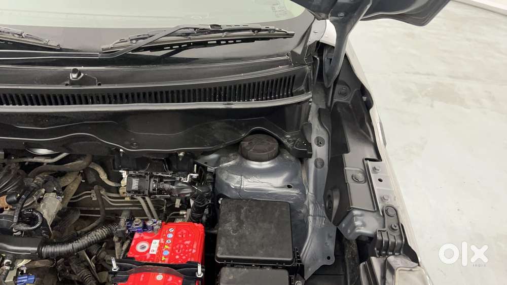 Maruti Suzuki Xl6 1.5 Zeta Mt, 2022, Petrol