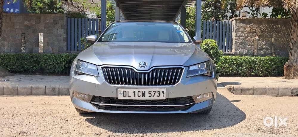 Skoda Superb Lk 1.8 Tsi At, 2017, Petrol