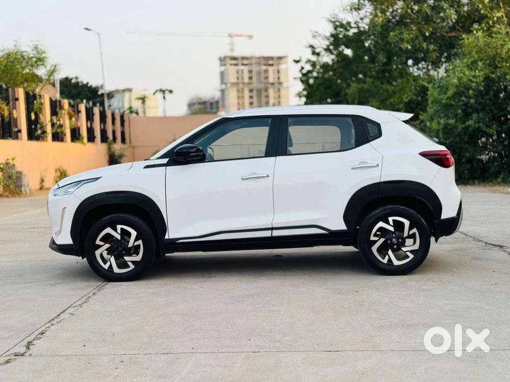 Nissan Magnite Xv Turbo, 2022, Petrol