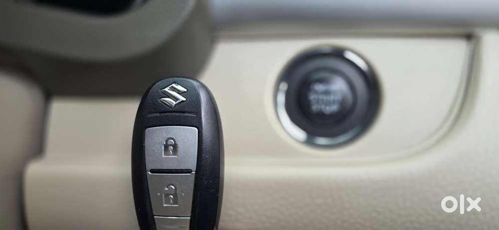 Maruti Suzuki Ertiga Zxi Plus , 2017, Petrol