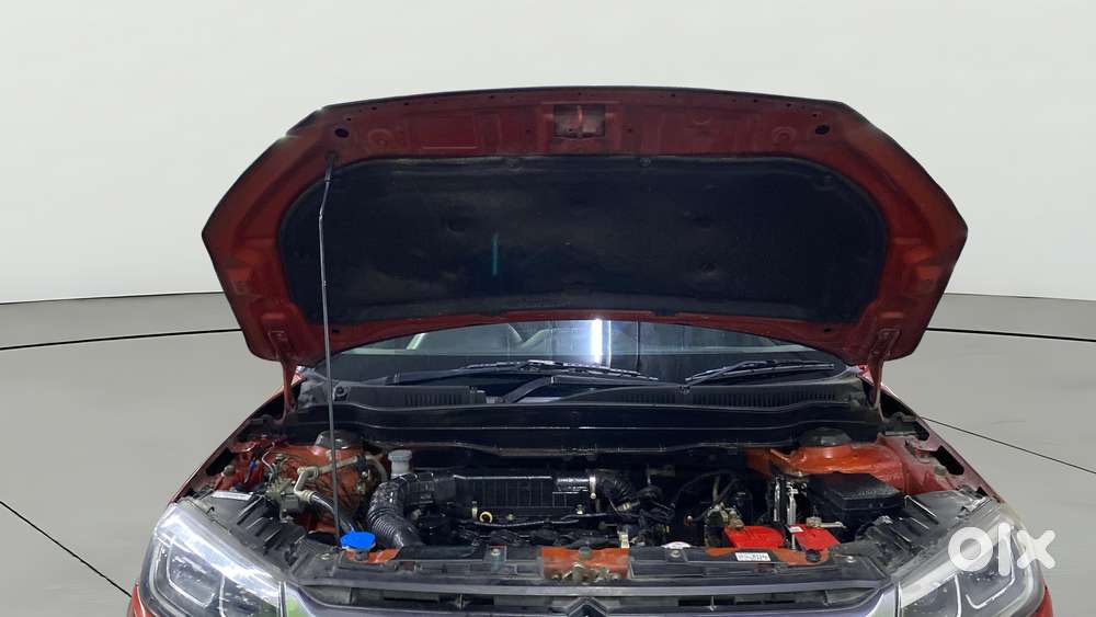 Maruti Suzuki Vitara Brezza 1.5 Zxi Plus Dual Tone, 2020, Petrol