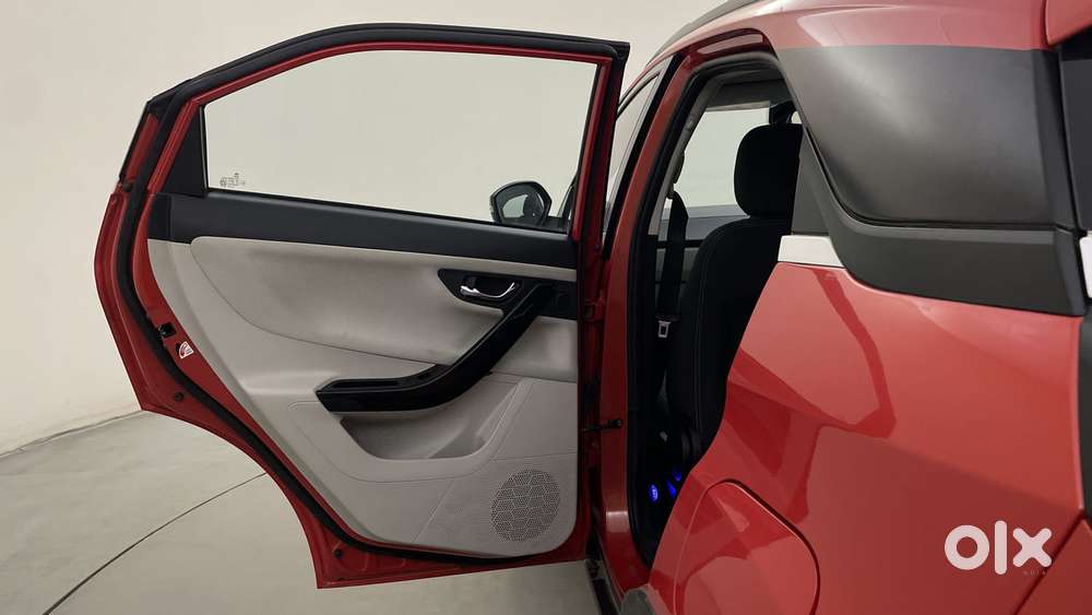 Tata Nexon 1.2 Revotron Xz Plus (s), 2023, Petrol