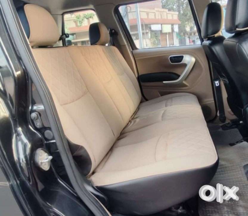 Mahindra Tuv 300 T6, 2018, Diesel
