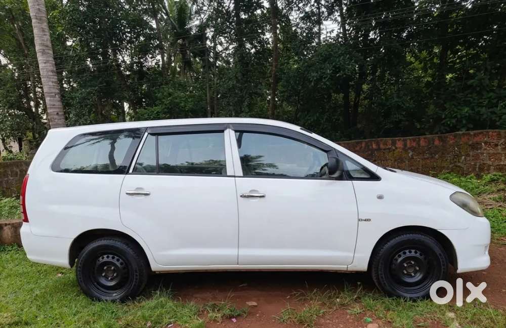 Toyota Innova 2.5 G,8 Seater,excellent Condition