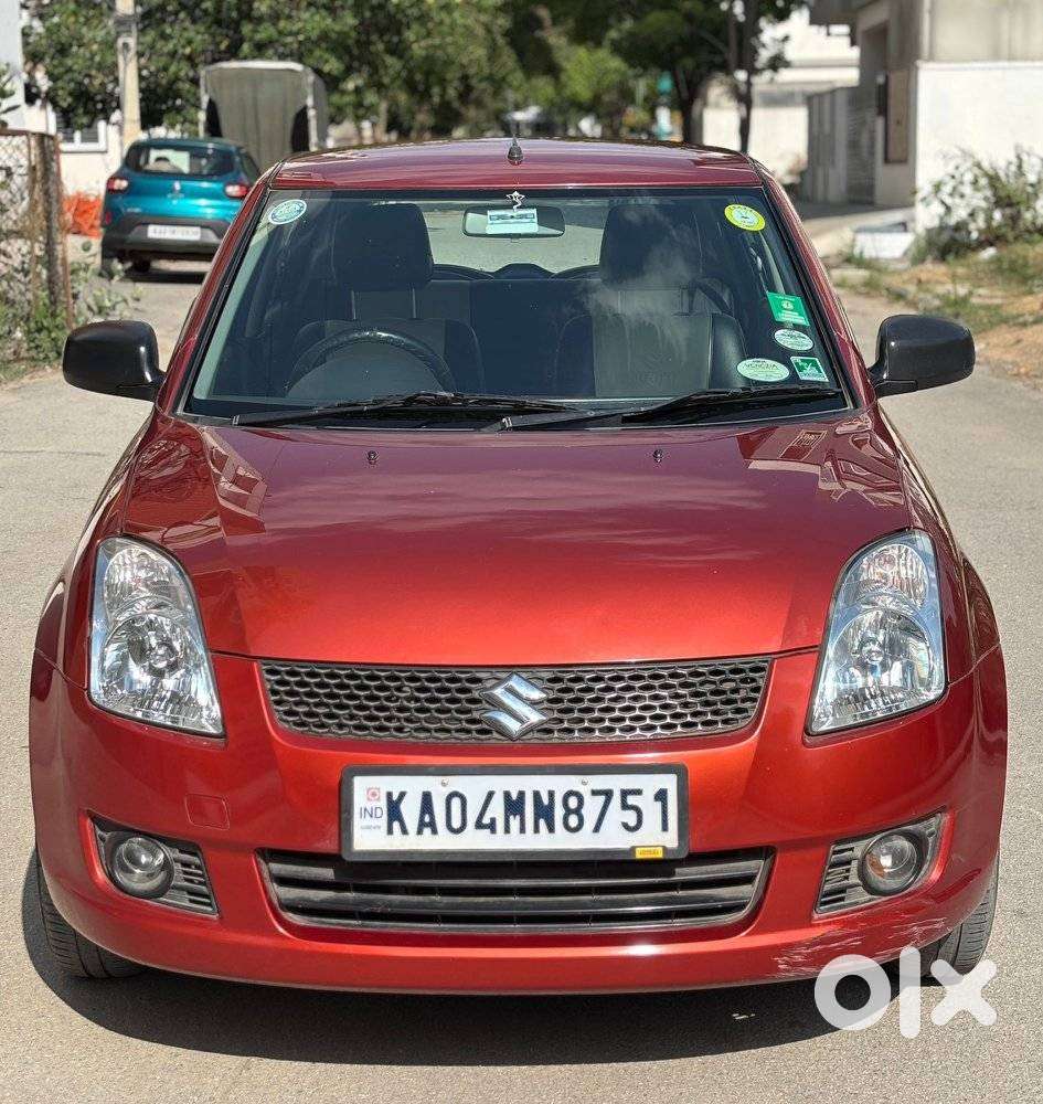 Maruti Suzuki Swift Lxi Optional-o, 2010, Petrol