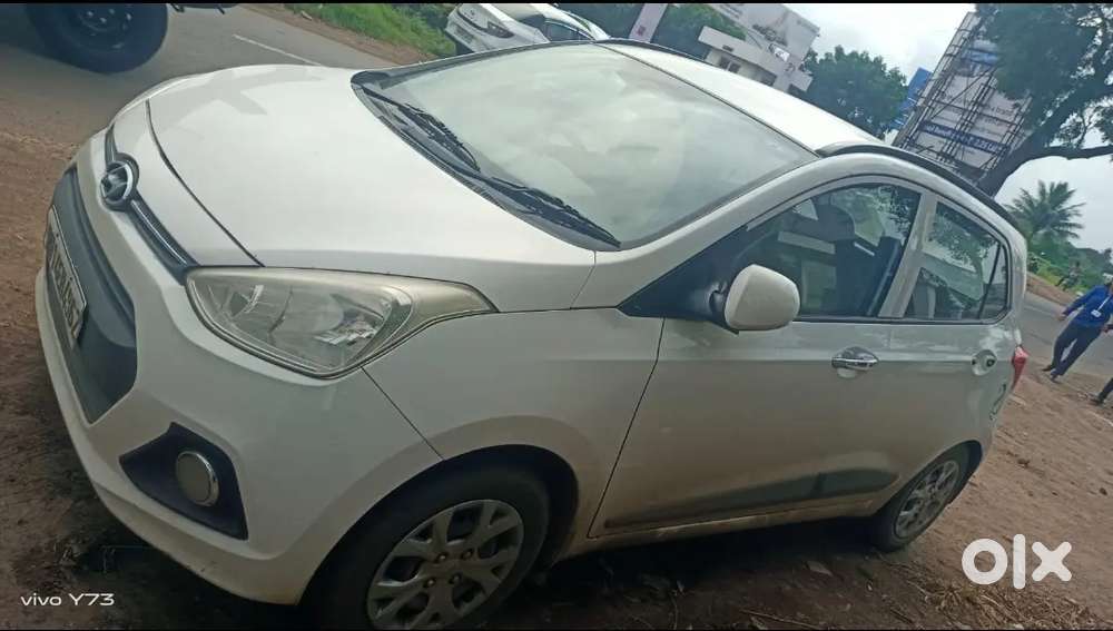 Hyundai Grand I10 Sportz 2014 Cng Hybrid