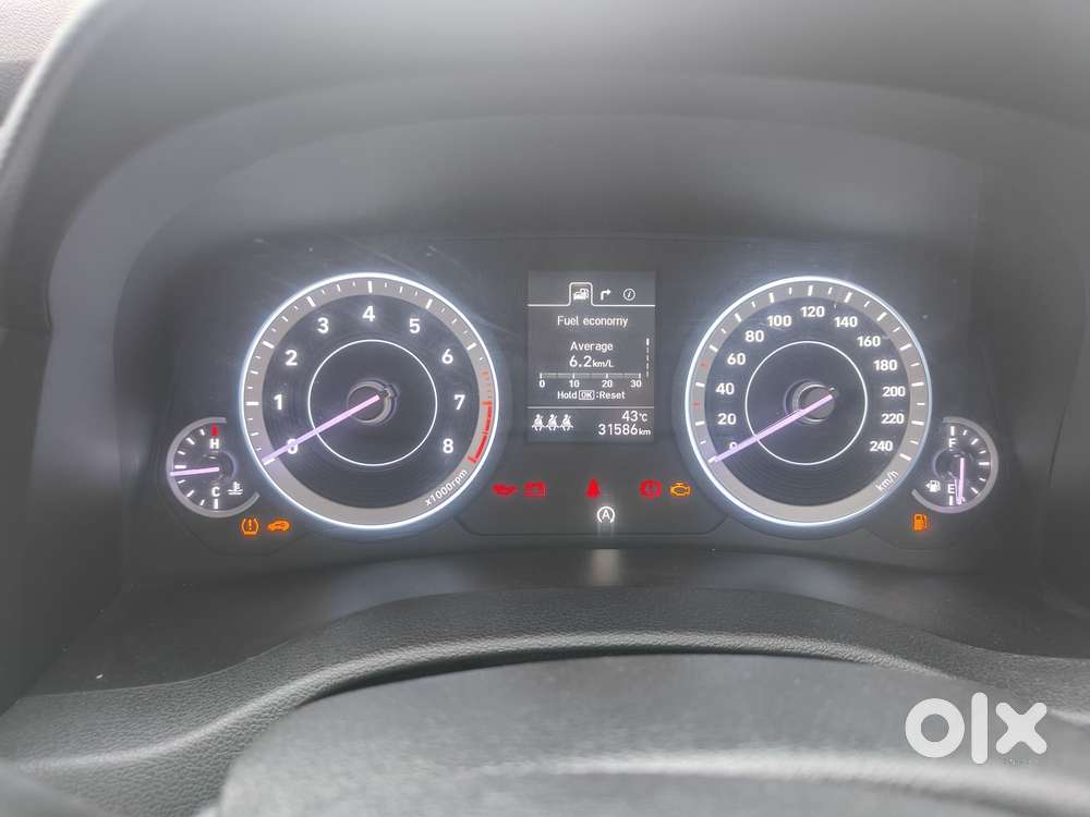 Hyundai Creta Sx Petrol Mt, 2023, Petrol