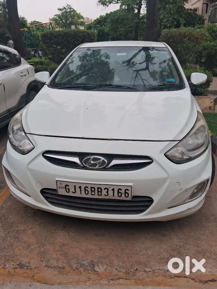 Hyundai Verna 2012 Diesel 135000 Km Driven