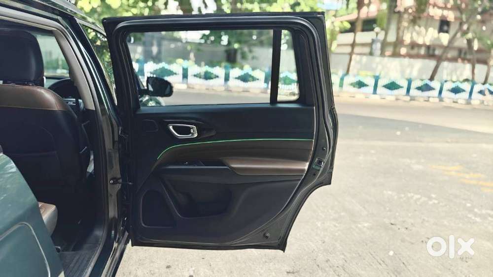 Jeep Meridian 2.0 Limited (o) 4x2 At, 2022, Diesel