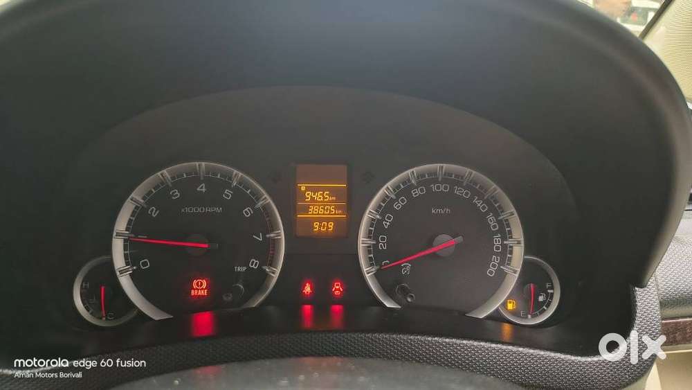 Maruti Suzuki Swift Dzire 1.2 Vxi Bsiv, 2013, Petrol