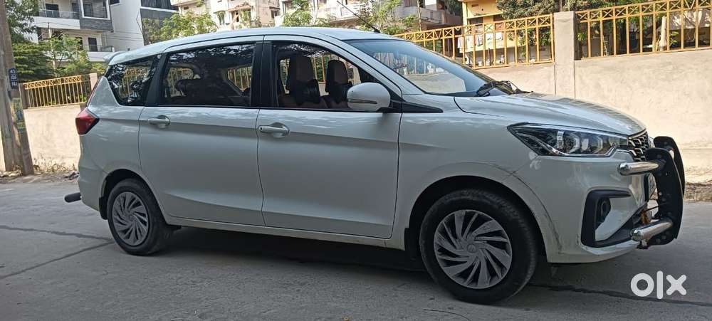 Maruti Suzuki Ertiga Vxi, 2025, Petrol