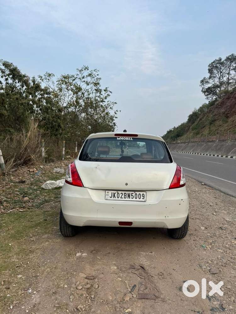 Maruti Suzuki Swift 2015 Diesel Well Maintained