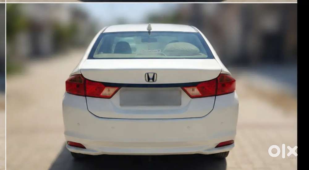 Honda City V Mt Sunroof 2015