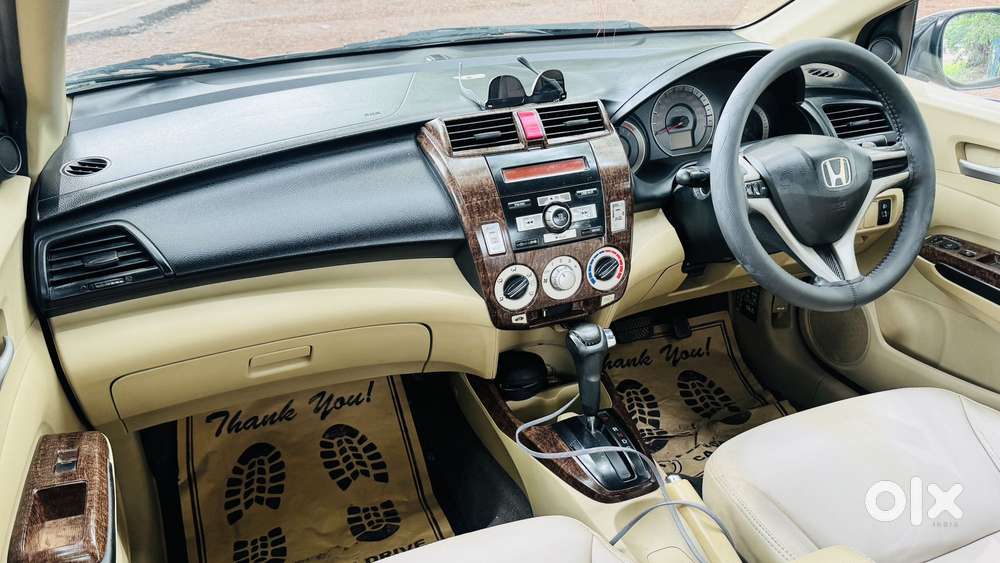 Honda City V At Exclusive, 2011, Petrol