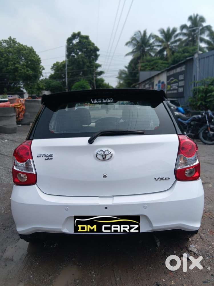 Toyota Etios Liva Vxd Dual Tone, 2018, Diesel