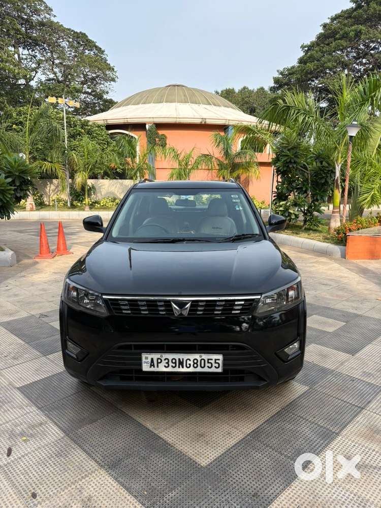 Mahindra Xuv300