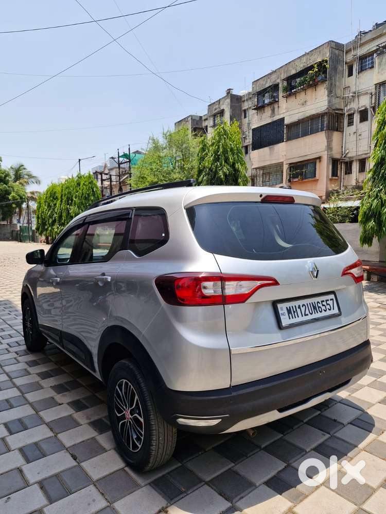 Renault Triber Rxt, 2022, Petrol