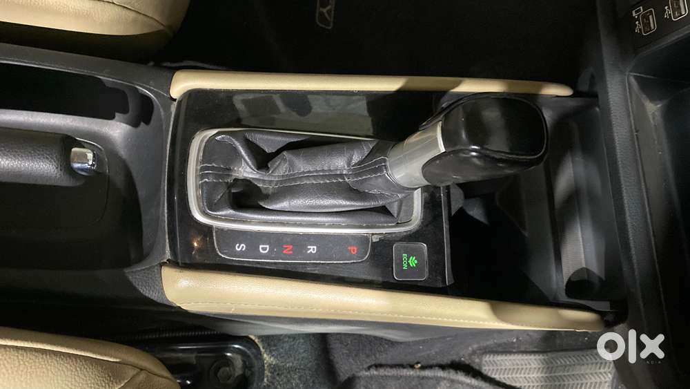 Honda City 1.5 Zx Cvt I-vtec, 2021, Petrol