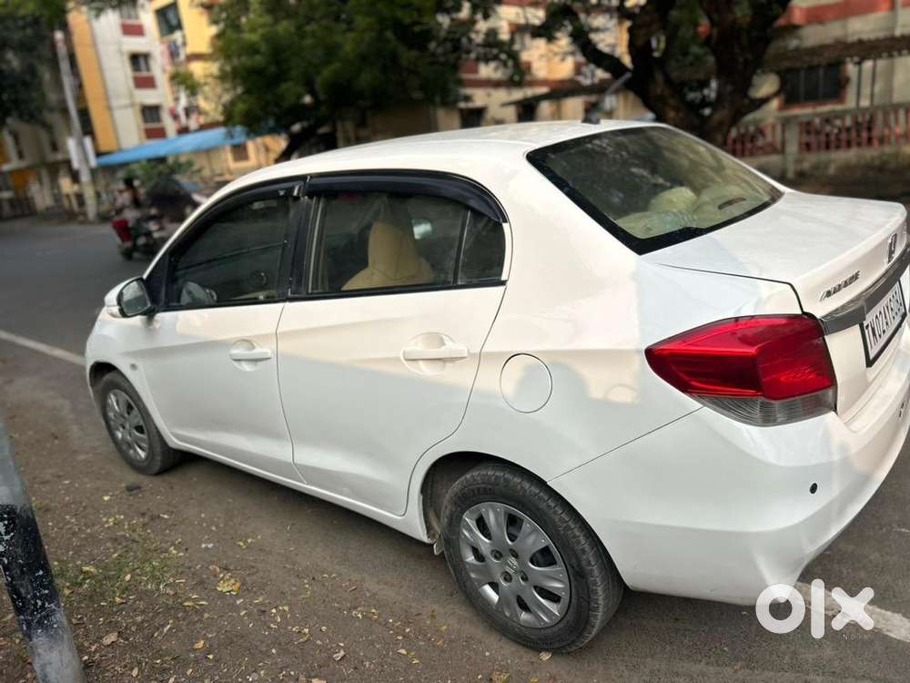 Honda Amaze 2013 Petrol Well Maintained