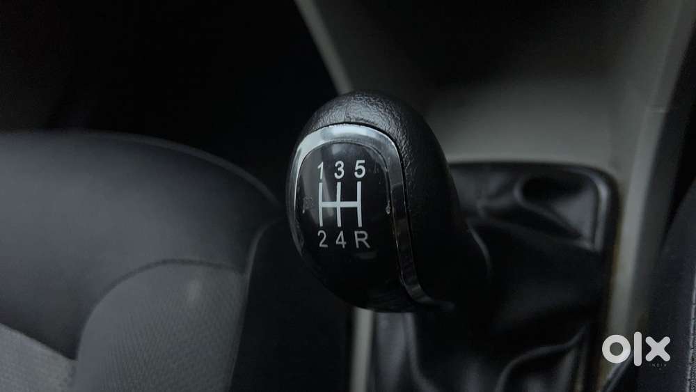 Tata Tiago 1.2 Revotron Xt, 2018, Petrol