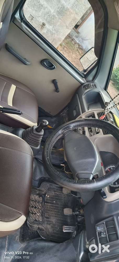 Maruti Suzuki Eeco 2017