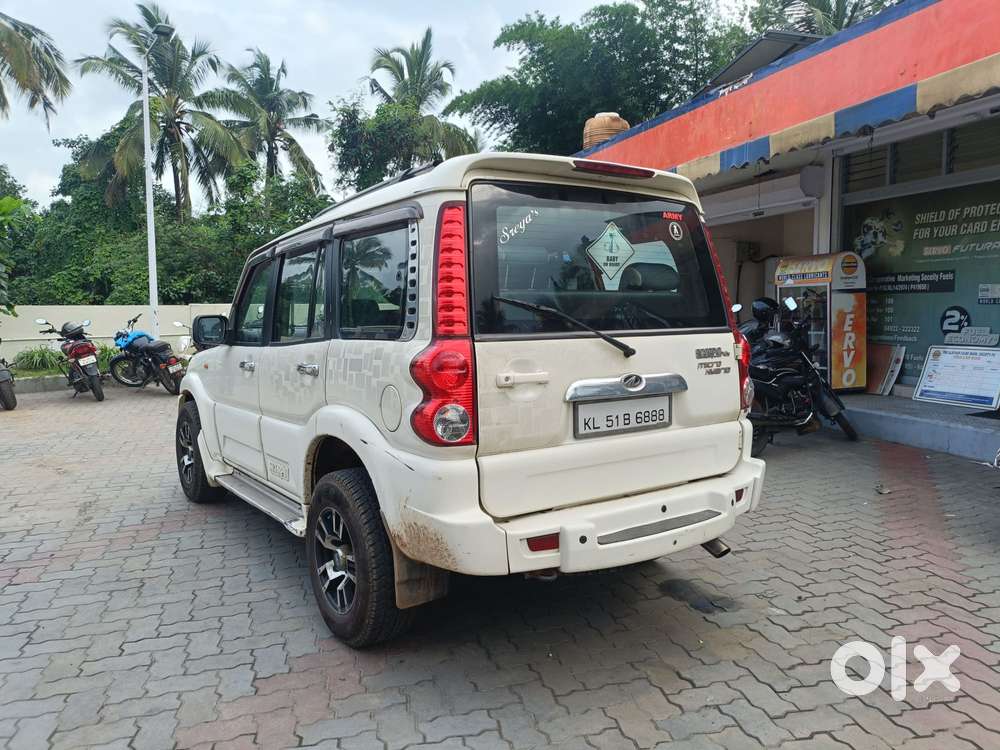 Mahindra Scorpio Vlx 2wd Abs At Bsiii, 2011, Diesel