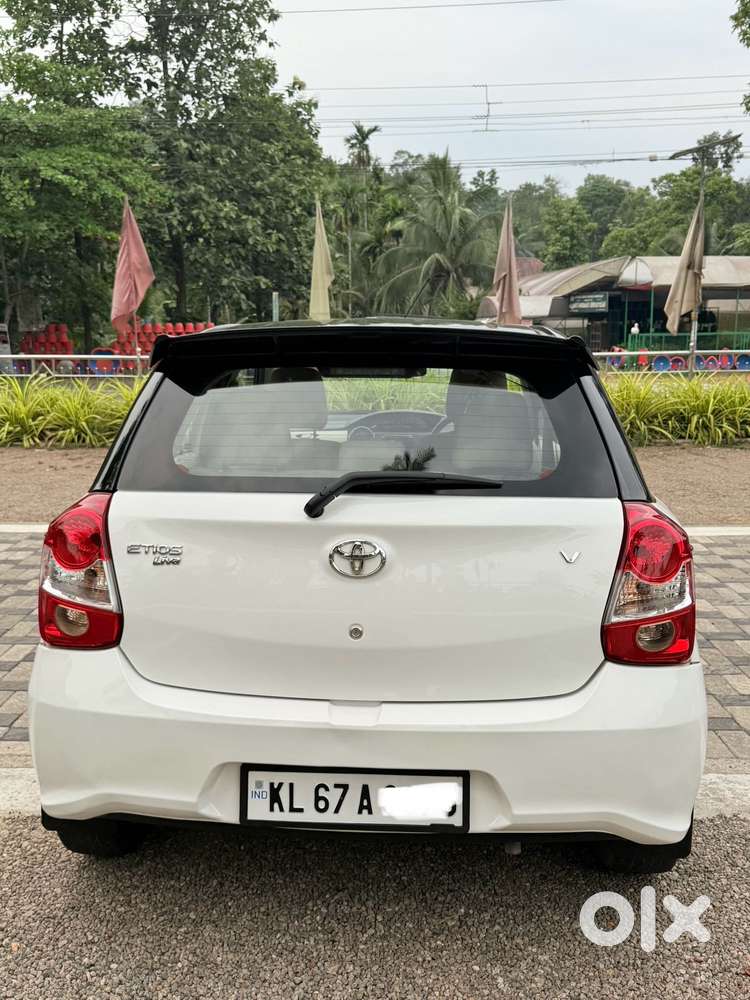 Toyota Etios Liva V Sp*, 2018, Petrol
