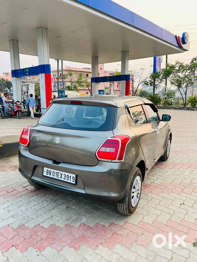 Maruti Suzuki Swift Vxi Optional, 2020, Petrol