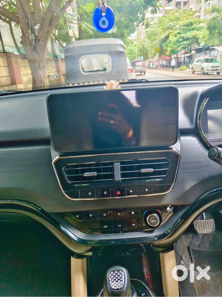 Tata Safari Xza+o Adv With Adas 1.0 - 2023