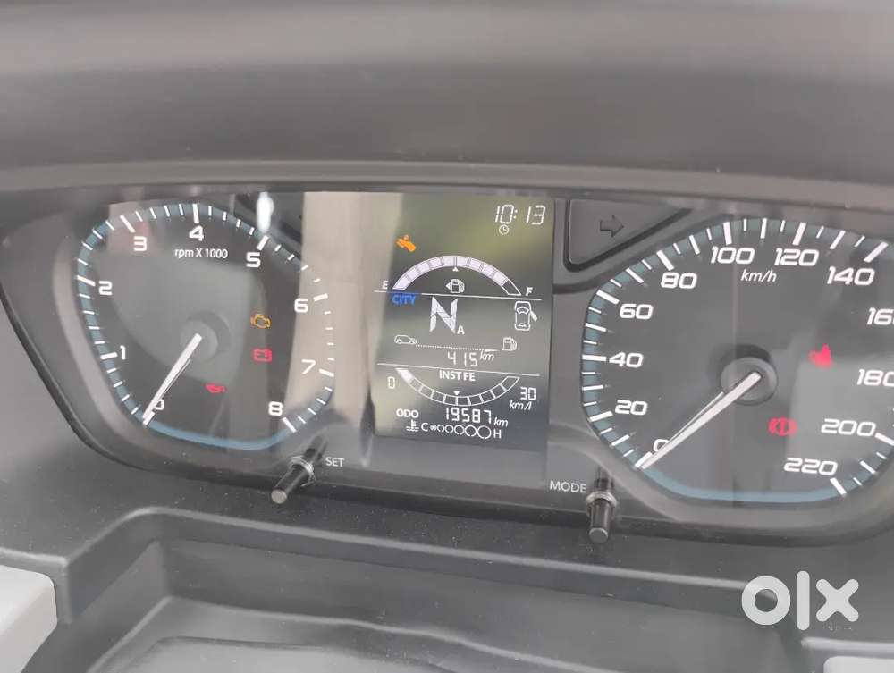 Automatic Tata Punch 2023 Petrol 19600 Km Driven