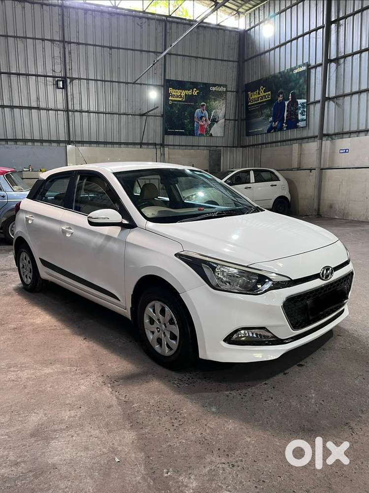 Hyundai I20 Petrol Spotz, 2015, Petrol