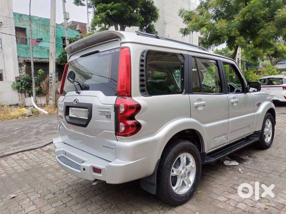 Mahindra Scorpio 1.99 S10, 2016, Diesel