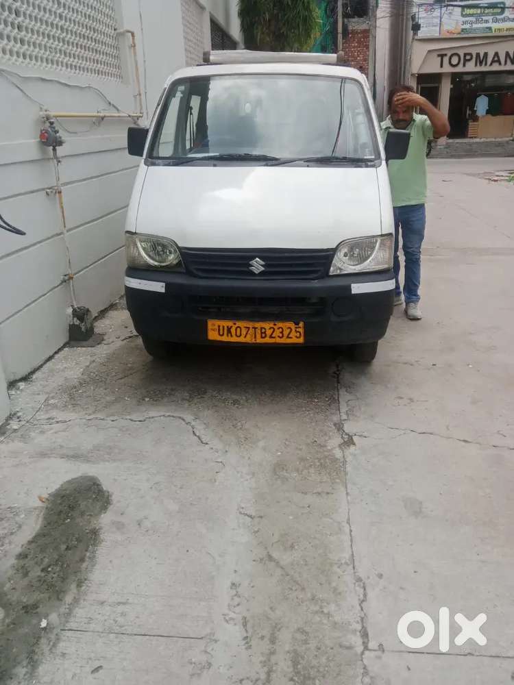 Maruti Eeco Smiles 2017